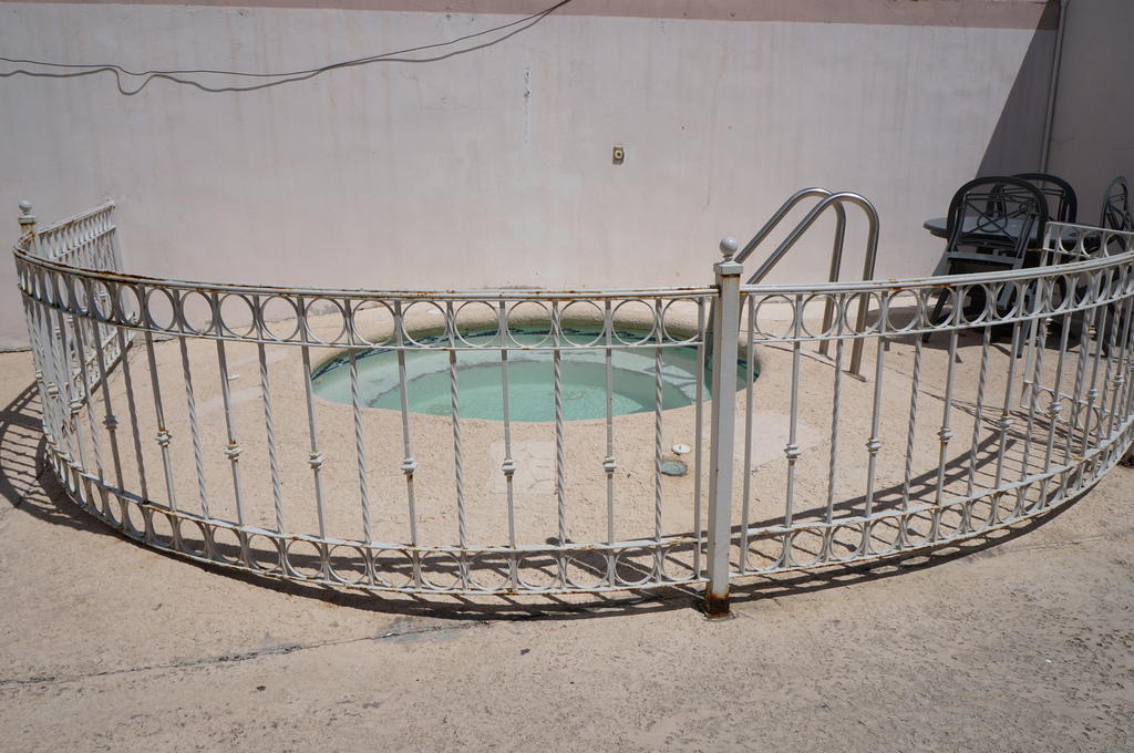 Maria Luisa Inn & Suites Juarez  외부 사진