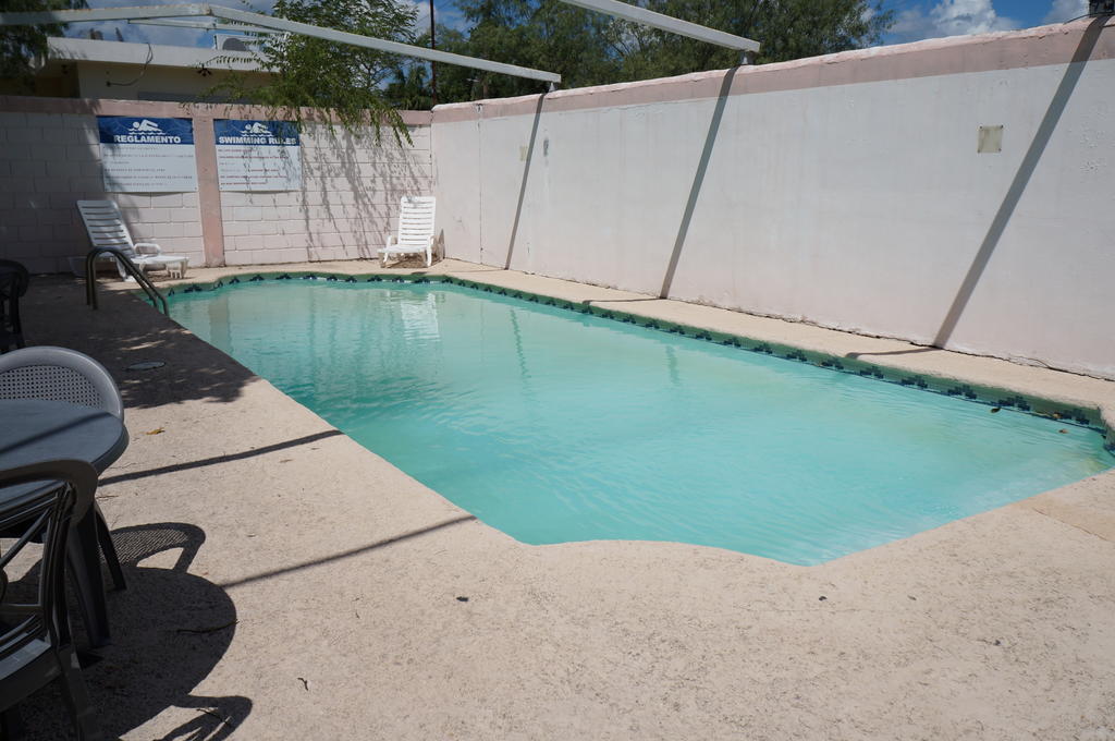 Maria Luisa Inn & Suites Juarez  외부 사진